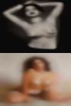 Women fuck Paris